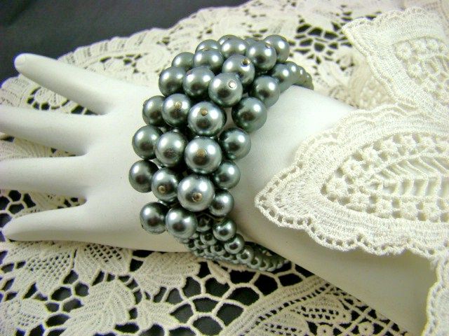 Memory Wire Imitation Black Pearl Cuff Bracelet Memory Wire Imitation Black Pearl Cuff Bracelet