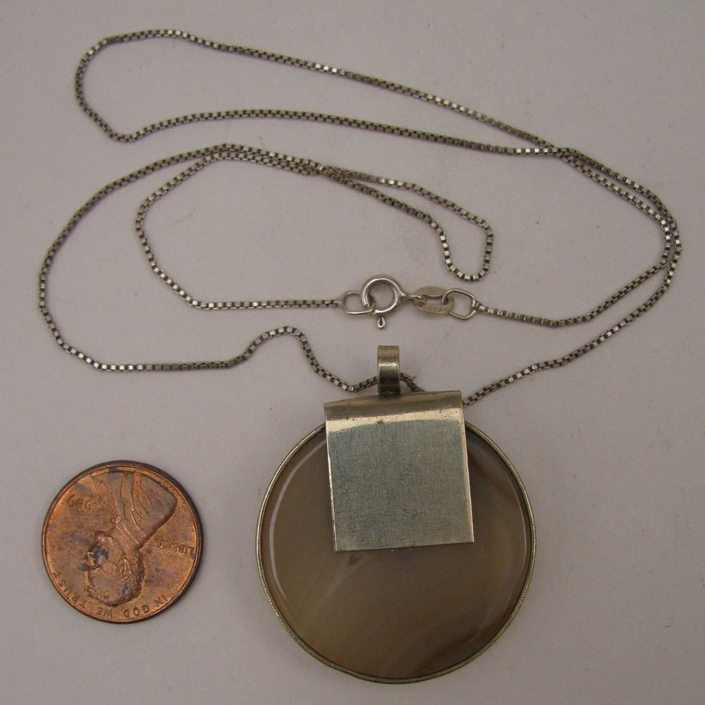 Vintage Sterling Silver Druzy Agate Pendant Disc & Necklace Chain Vintage Sterling Silver Druzy Agate Pendant Disc & Necklace Chain