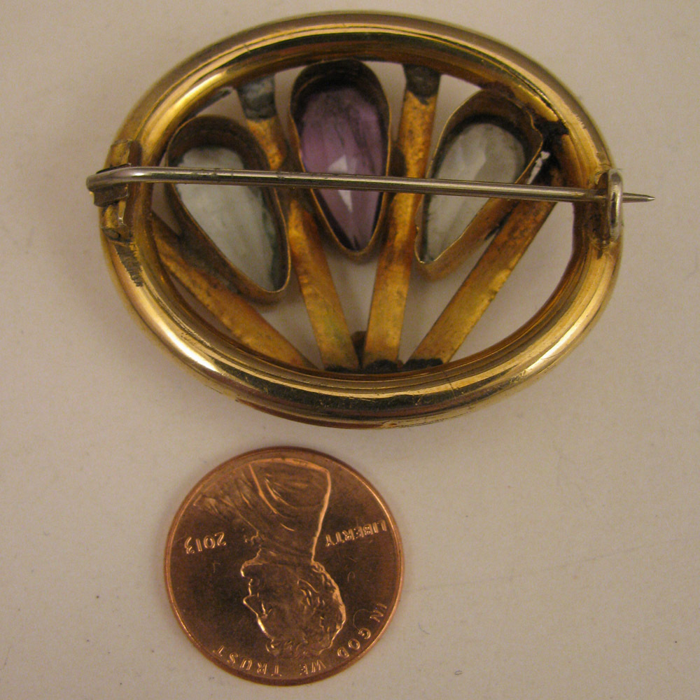 Victorian Pinchbeck Amethyst & Aquamarine Brooch Victorian Pinchbeck Amethyst & Aquamarine Brooch