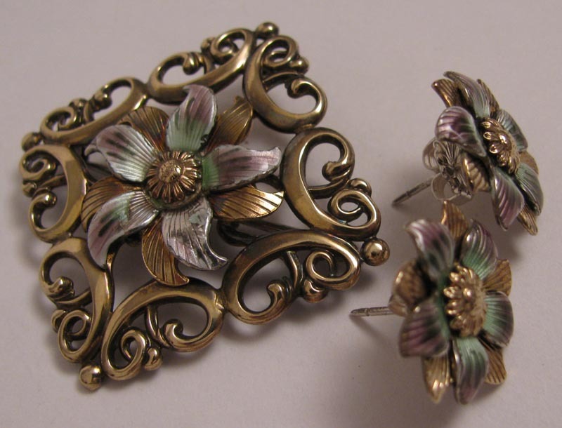 W. E. Richards Symmetalic Sterling Silver Vermeil Enameled Brooch & Earrings Parure Set W. E. Richards Symmetalic Sterling Silver Vermeil Enameled Brooch & Earrings Parure Set