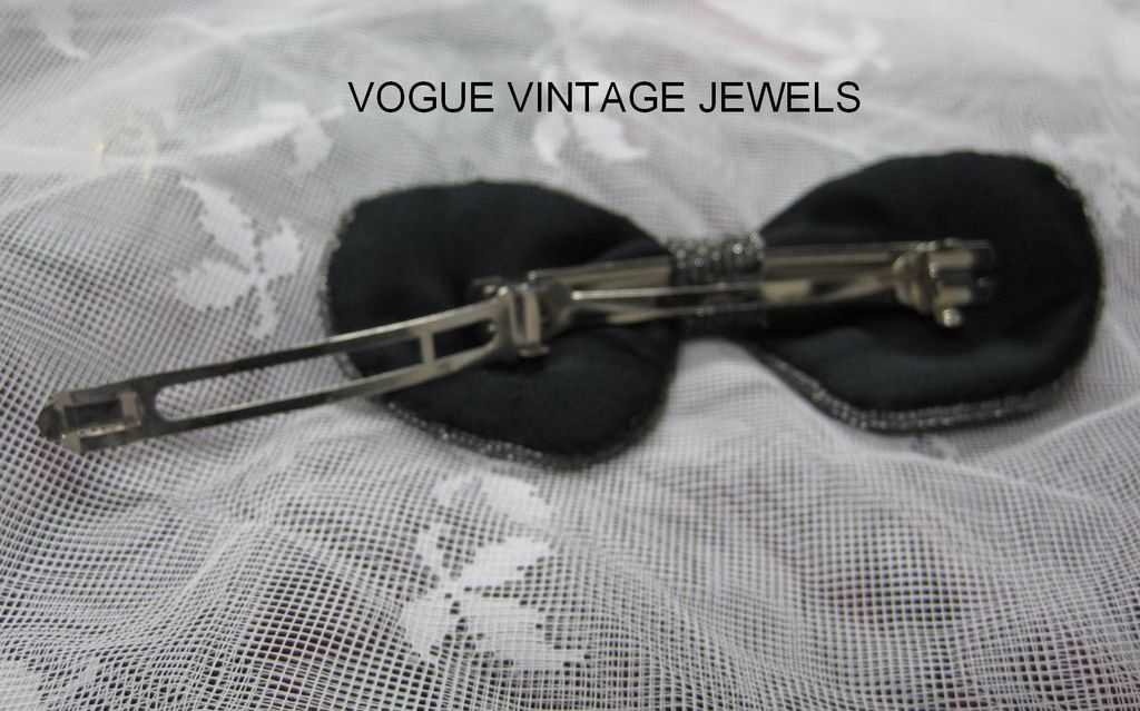 Vintage black seed beaded bow barrette Vintage black seed beaded bow barrette