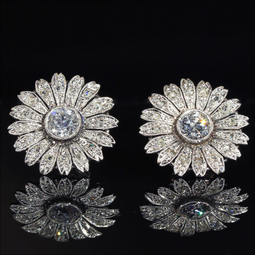 Art Deco Diamond Daisy Cluster Earrings, c. 1930 in Platinum from