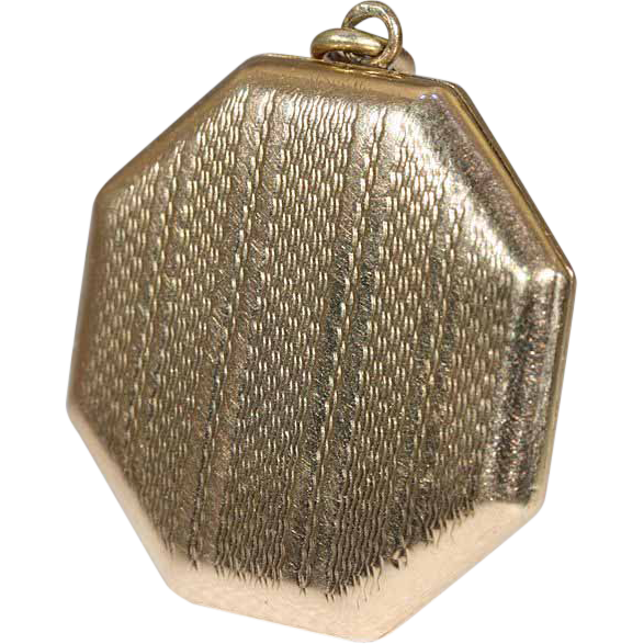 Vintage Art Deco Gold Locket, 9k c.1920 Vintage Art Deco Gold Locket, 9k c.1920