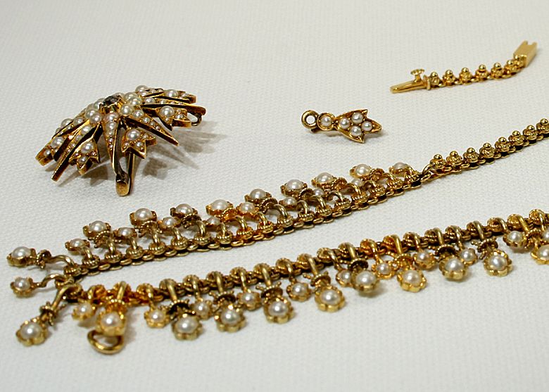 Antique Victorian Important Pearl and Diamond Necklace, 18k Gold c. 1870 Antique Victorian Important Pearl and Diamond Necklace, 18k Gold c. 1870