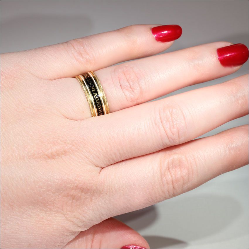 Georgian Memorial Ring made for Sir John Dick, 18k Gold 1804 Georgian Memorial Ring made for Sir John Dick, 18k Gold 1804