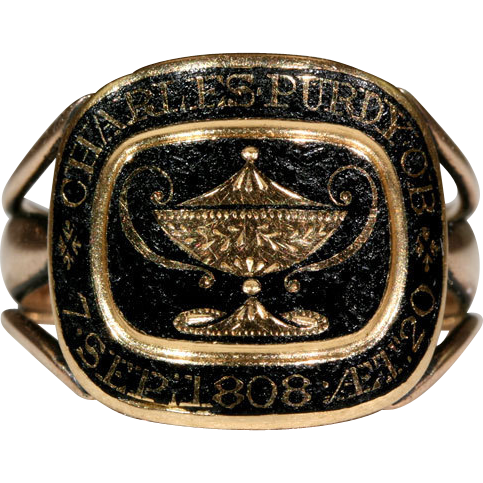 Antique Georgian Black Enamel Mourning Ring with Urn Motif, 18k Gold Antique Georgian Black Enamel Mourning Ring with Urn Motif, 18k Gold