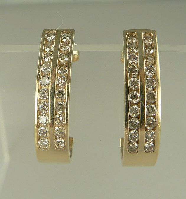 Twinkling Diamond Hoop Style Earrings~14K~Pierced. Twinkling Diamond Hoop Style Earrings~14K~Pierced.