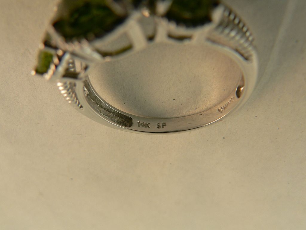 Peridot 3 Stone Ring - 14k White Gold, Size 7. Peridot 3 Stone Ring - 14k White Gold, Size 7.