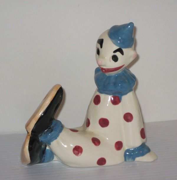 Brayton Laguna Pottery Circus Clown from 1948 Circus Set Brayton Laguna Pottery Circus Clown from 1948 Circus Set