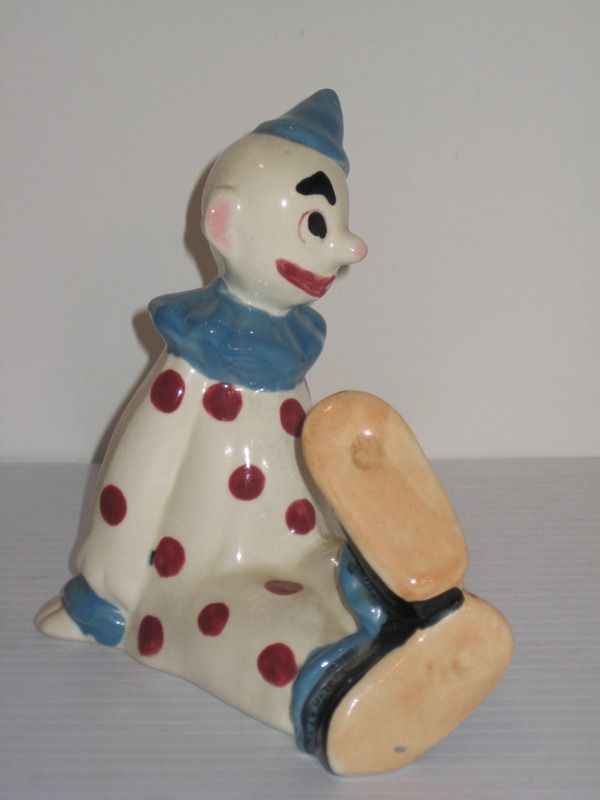 Brayton Laguna Pottery Circus Clown from 1948 Circus Set Brayton Laguna Pottery Circus Clown from 1948 Circus Set