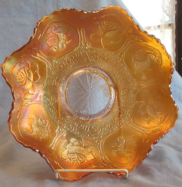 Carnival Glass Dragon & Lotus Bowl Fenton Carnival Glass Dragon & Lotus Bowl Fenton