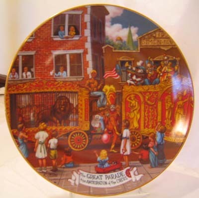 Ringling Bros. and Barnum & Baily Great Parade Circus Plate Ringling Bros. and Barnum & Baily Great Parade Circus Plate