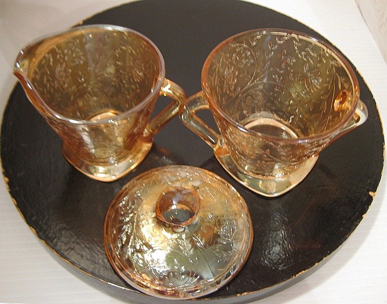 Floragold Creamer & Covered Sugar Floragold Creamer & Covered Sugar