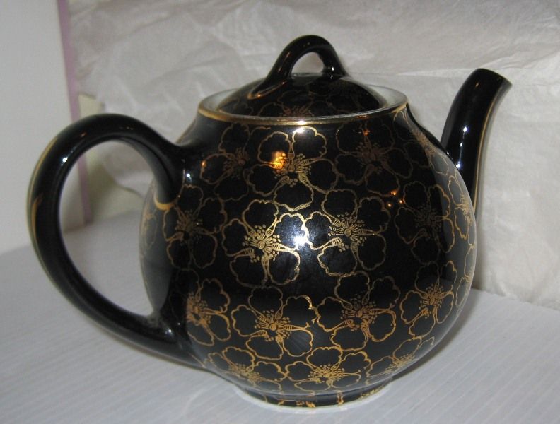 Hall China French Flower Gold Teapot Hall China French Flower Gold Teapot