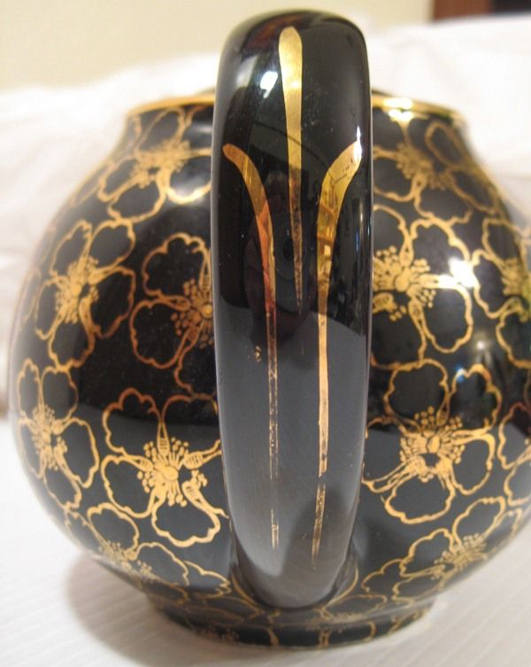 Hall China French Flower Gold Teapot Hall China French Flower Gold Teapot