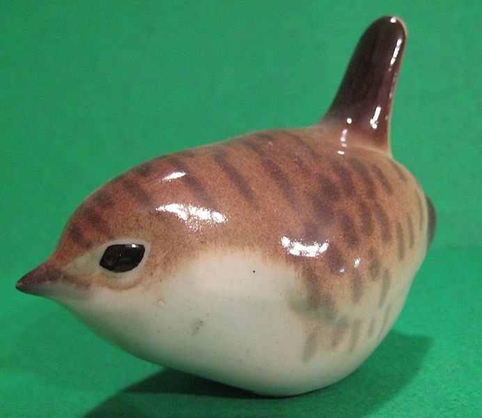 Lomonosov Porcelain Bird Wren Lomonosov Porcelain Bird Wren