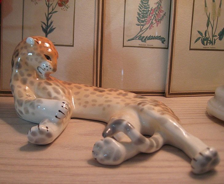 Lomonosov Porcelain Cheetah Lomonosov Porcelain Cheetah