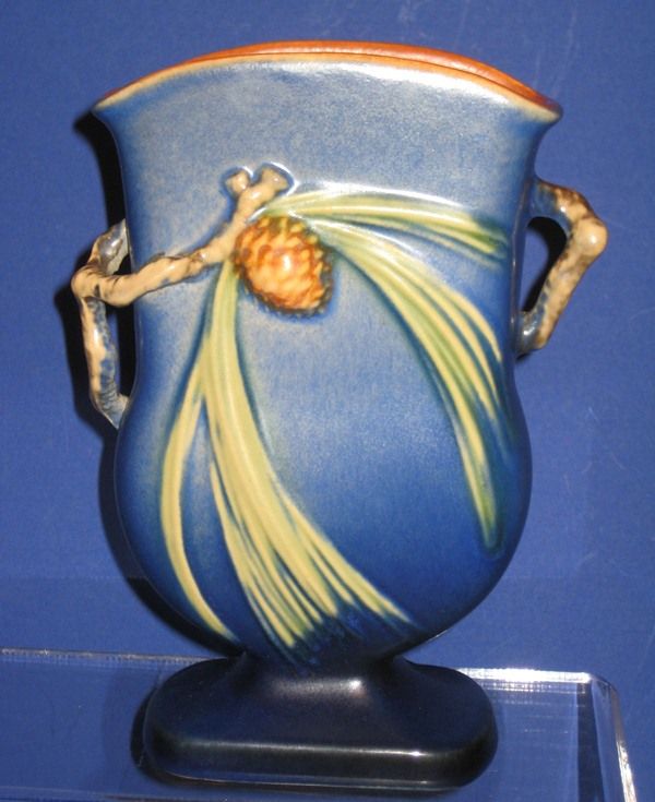 Roseville Pinecone Blue Vase 121-7 Roseville Pinecone Blue Vase 121-7