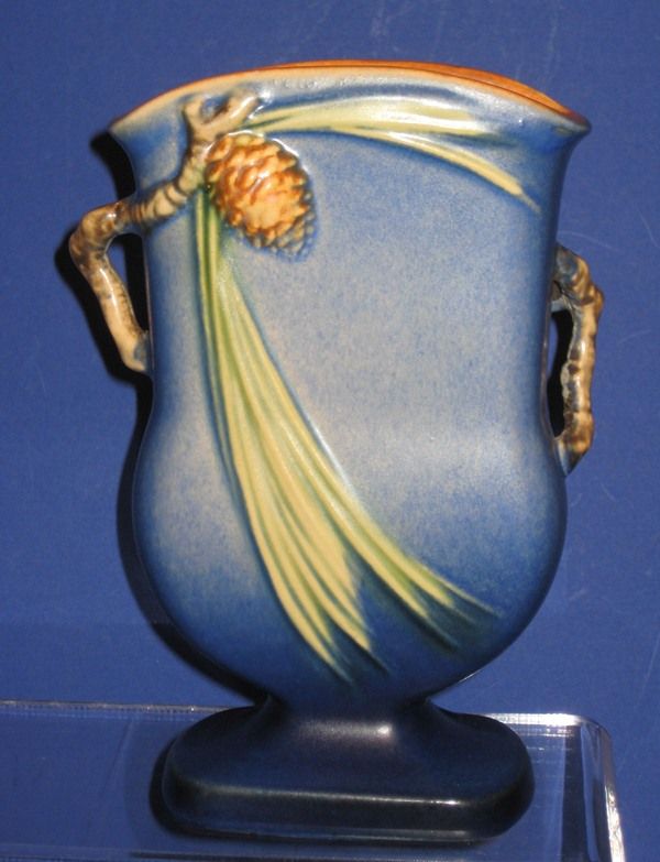 Roseville Pinecone Blue Vase 121-7 Roseville Pinecone Blue Vase 121-7