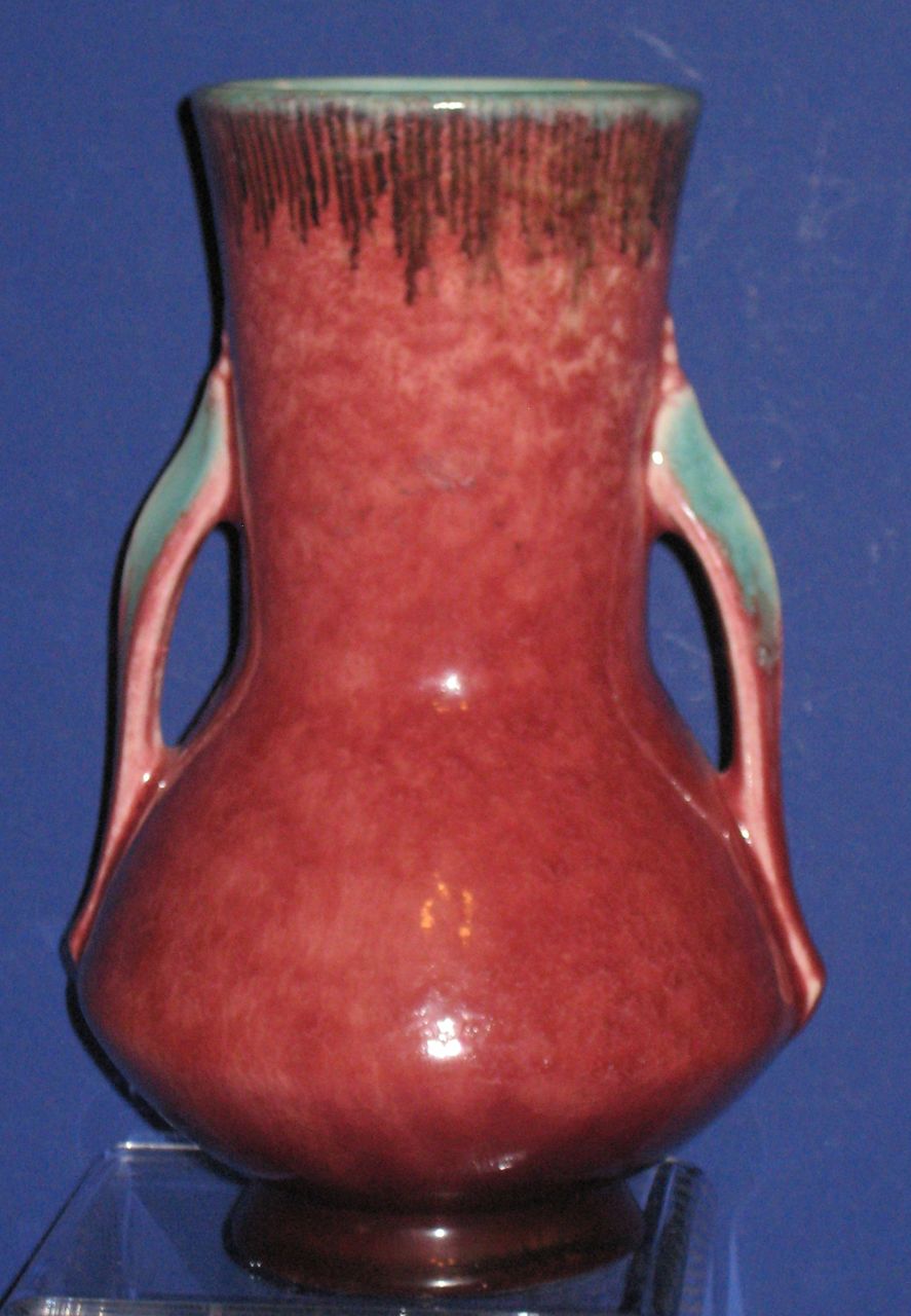 Roseville Orian Vase 8" red Roseville Orian Vase 8" red