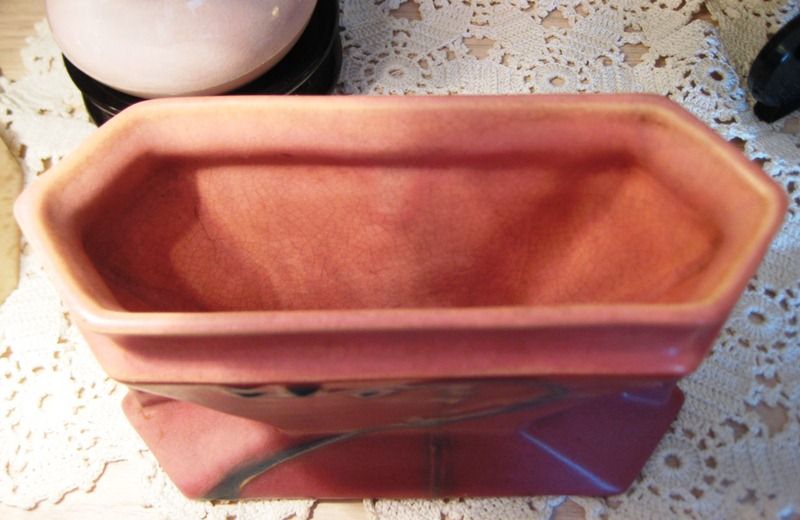 Roseville Futura Planter 85-4 Roseville Futura Planter 85-4