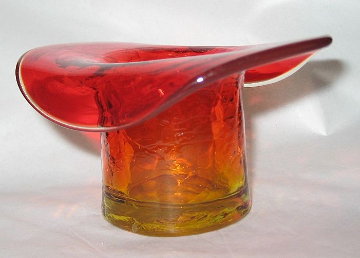 Top Hat amberina color crackle glass Top Hat amberina color crackle glass
