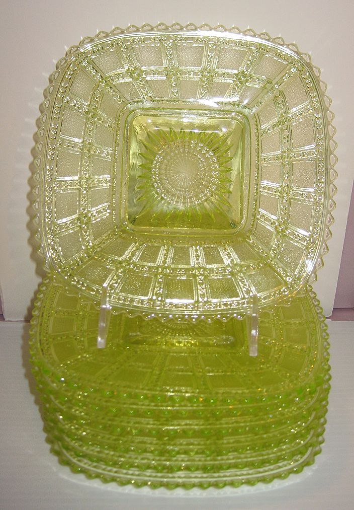 Beaded Block Canary 7-3/4" Square Plates Vaseline Beaded Block Canary 7-3/4" Square Plates Vaseline