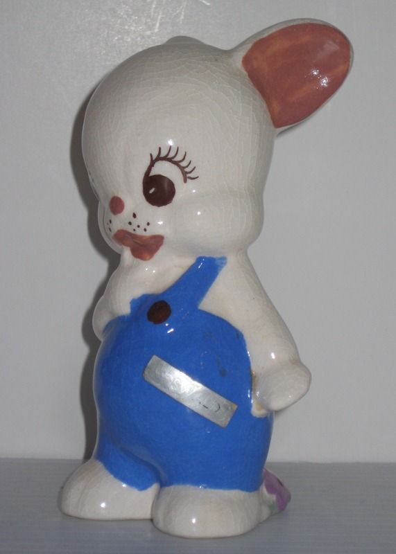 deLee Art Pottery Oswald Walter Lantz Cartoon Rabbit deLee Art Pottery Oswald Walter Lantz Cartoon Rabbit