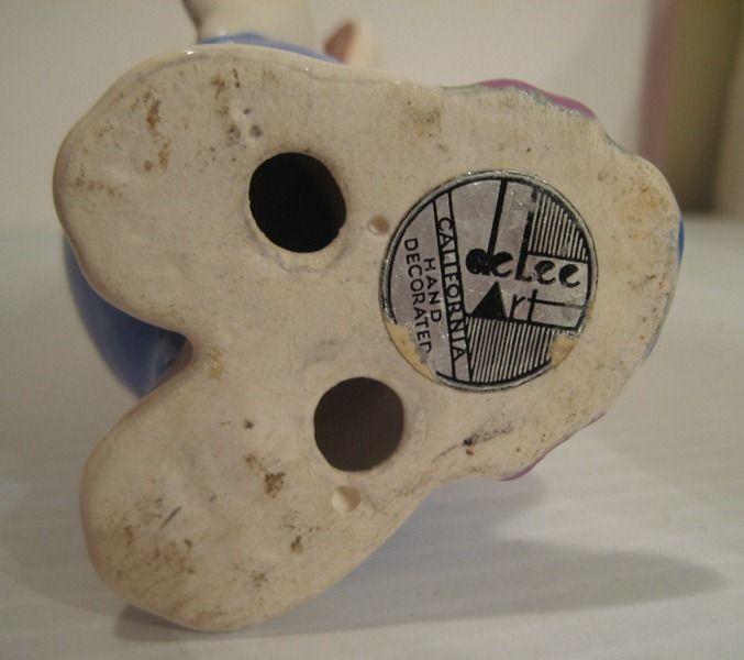 deLee Art Pottery Oswald Walter Lantz Cartoon Rabbit deLee Art Pottery Oswald Walter Lantz Cartoon Rabbit