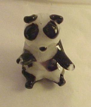 Item ID: blownglass006-011panda In Shop's Backroom Item ID: blownglass006-011panda In Shop's Backroom