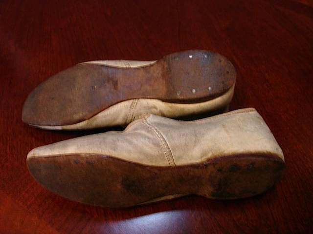 Exquisite Early Girl's French Dress Shoes Exquisite Early Girl's French Dress Shoes