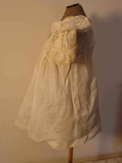 Sweet Antique Lace Trimmed Chemise Sweet Antique Lace Trimmed Chemise