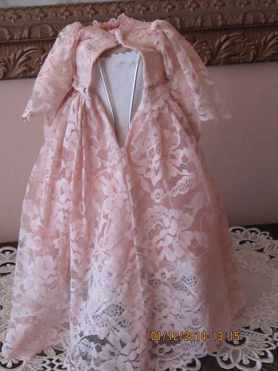 Lacey Vintage Fashion Dress Lacey Vintage Fashion Dress