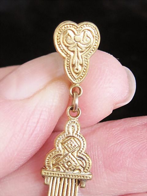 Lovely Vintage Brass Fringe Earrings Lovely Vintage Brass Fringe Earrings