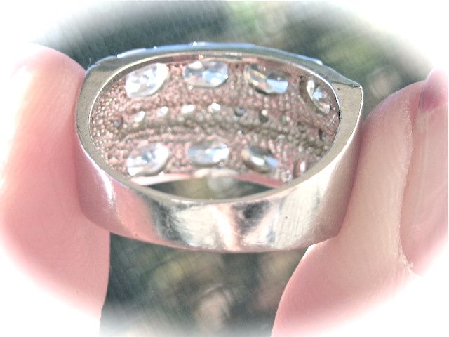 Lovely Ladies Double Row White Topaz Ring Lovely Ladies Double Row White Topaz Ring