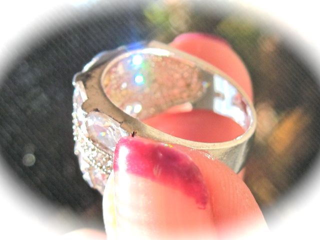 Lovely Ladies Double Row White Topaz Ring Lovely Ladies Double Row White Topaz Ring