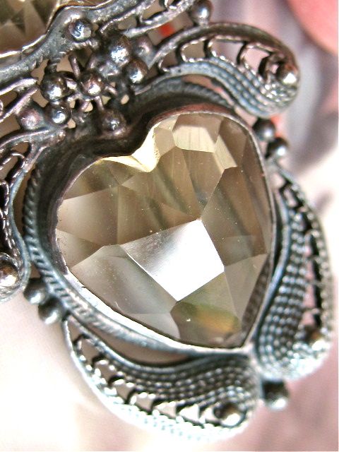 Antique Silver Cannetille, Pale Yellow Topaz, Double Heart Brooch Pin **FREE INSURED SHIPPING"! Antique Silver Cannetille, Pale Yellow Topaz, Double Heart Brooch Pin **FREE INSURED SHIPPING"!