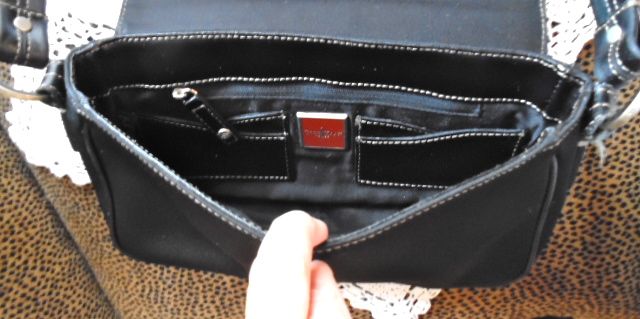 Ready for Business, COLE-HAAN Pocket Book Ready for Business, COLE-HAAN Pocket Book