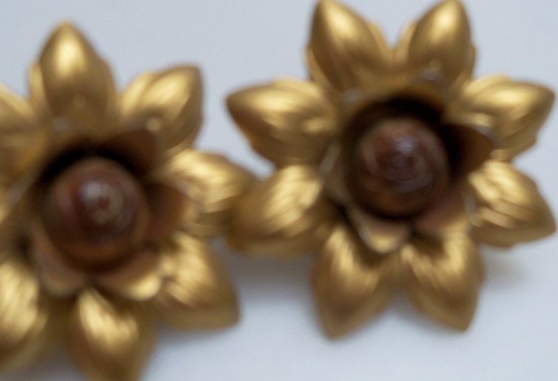 Victorian Curtain Tiebacks Assortment Victorian Curtain Tiebacks Assortment