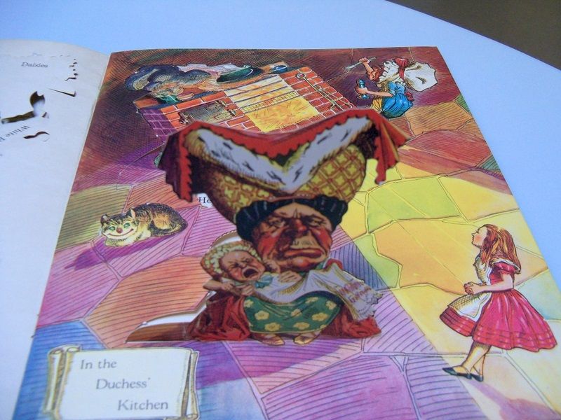Childrens Book "Standups Adventure of Alice in Wonderland" Childrens Book "Standups Adventure of Alice in Wonderland"