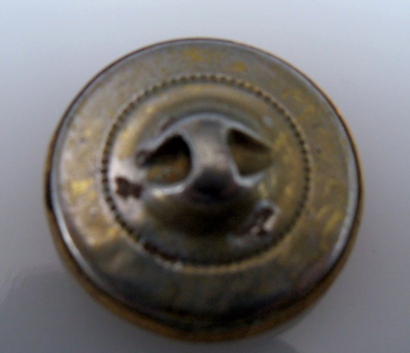 Button brass coated two piece button with intricate pattern Button brass coated two piece button with intricate pattern