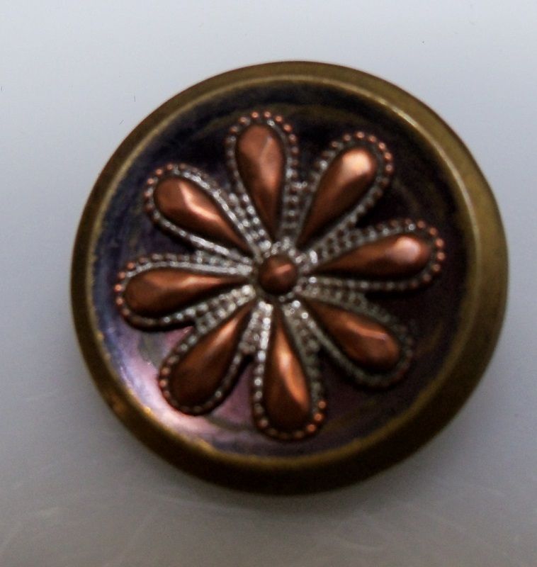 Metal Button with Copper Colored Petal Flower Metal Button with Copper Colored Petal Flower