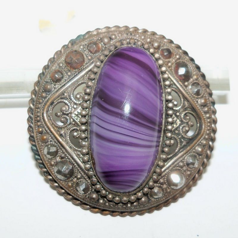 Gay Nineties (90's) Jewelled Button Gay Nineties (90's) Jewelled Button