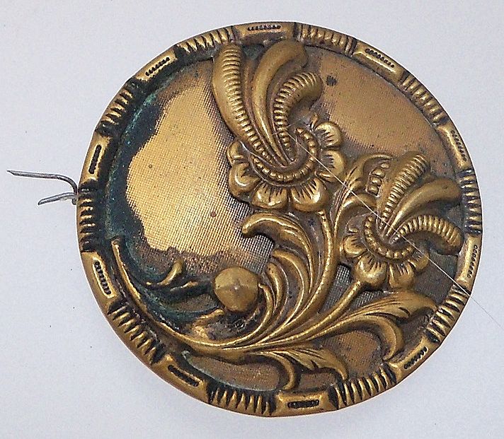 Button Large Floral Spray Brass Gilded Metal Button Large Floral Spray Brass Gilded Metal