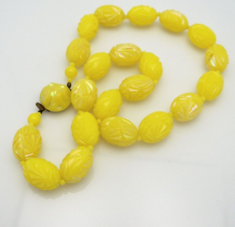 Lemony Yellow Austrian Plastic Bead Necklace Lemony Yellow Austrian Plastic Bead Necklace
