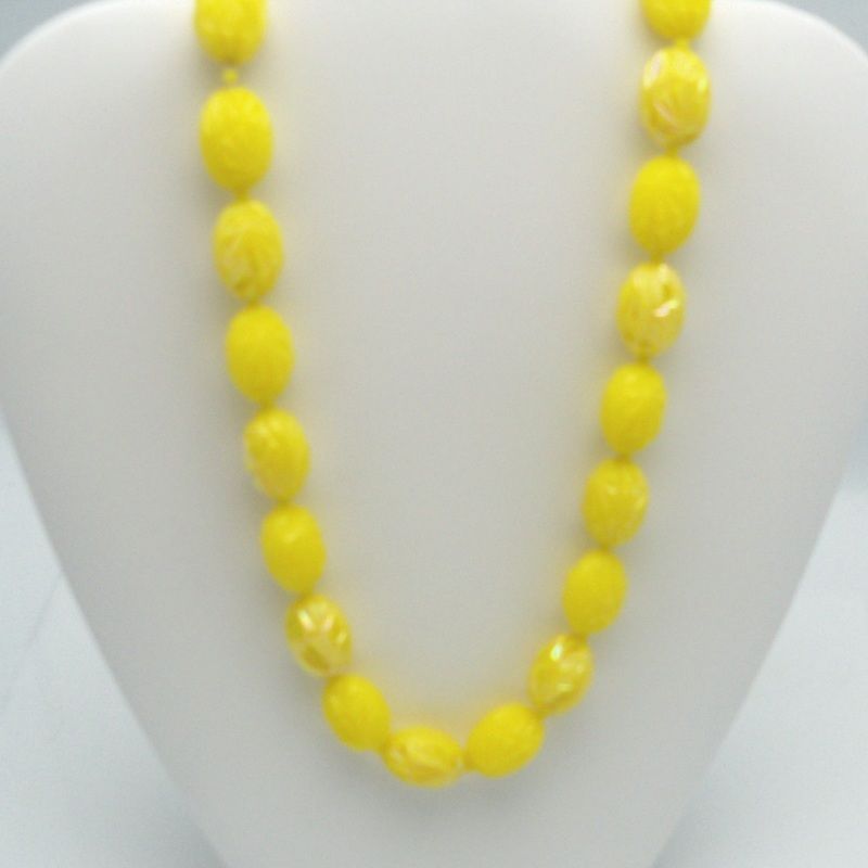 Lemony Yellow Austrian Plastic Bead Necklace Lemony Yellow Austrian Plastic Bead Necklace