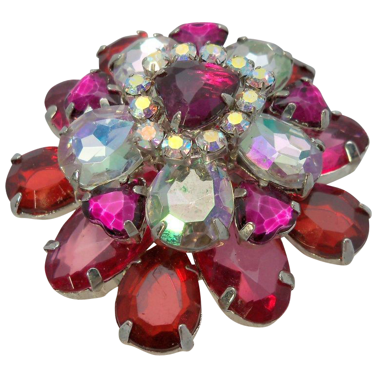 Cranberry and Clear Round Brooch with Heart Center Cranberry and Clear Round Brooch with Heart Center