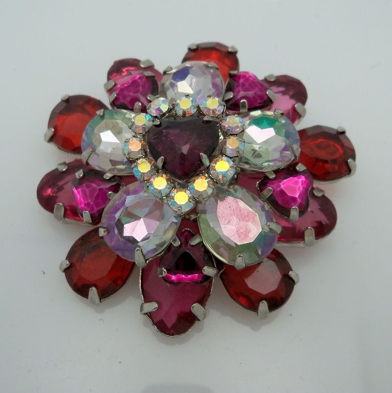 Cranberry and Clear Round Brooch with Heart Center Cranberry and Clear Round Brooch with Heart Center