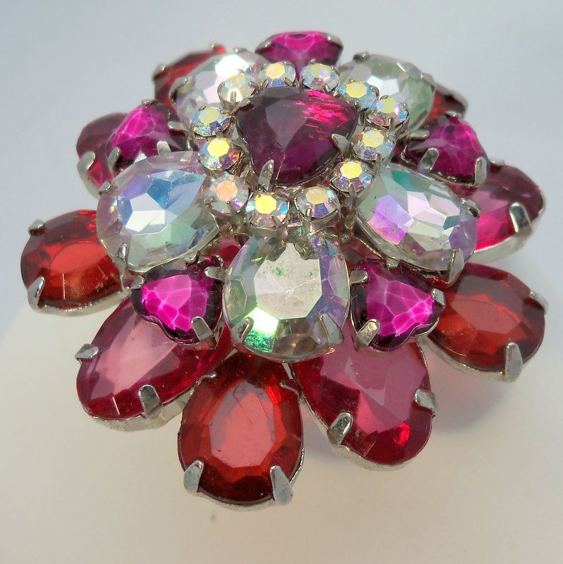 Cranberry and Clear Round Brooch with Heart Center Cranberry and Clear Round Brooch with Heart Center