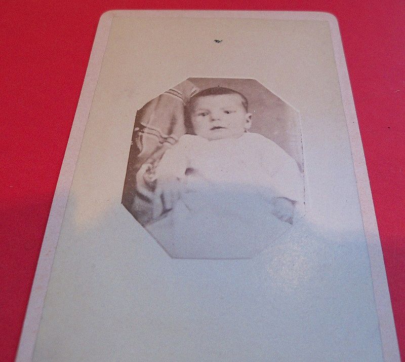 Lot of 5 studio photos of children Lot of 5 studio photos of children